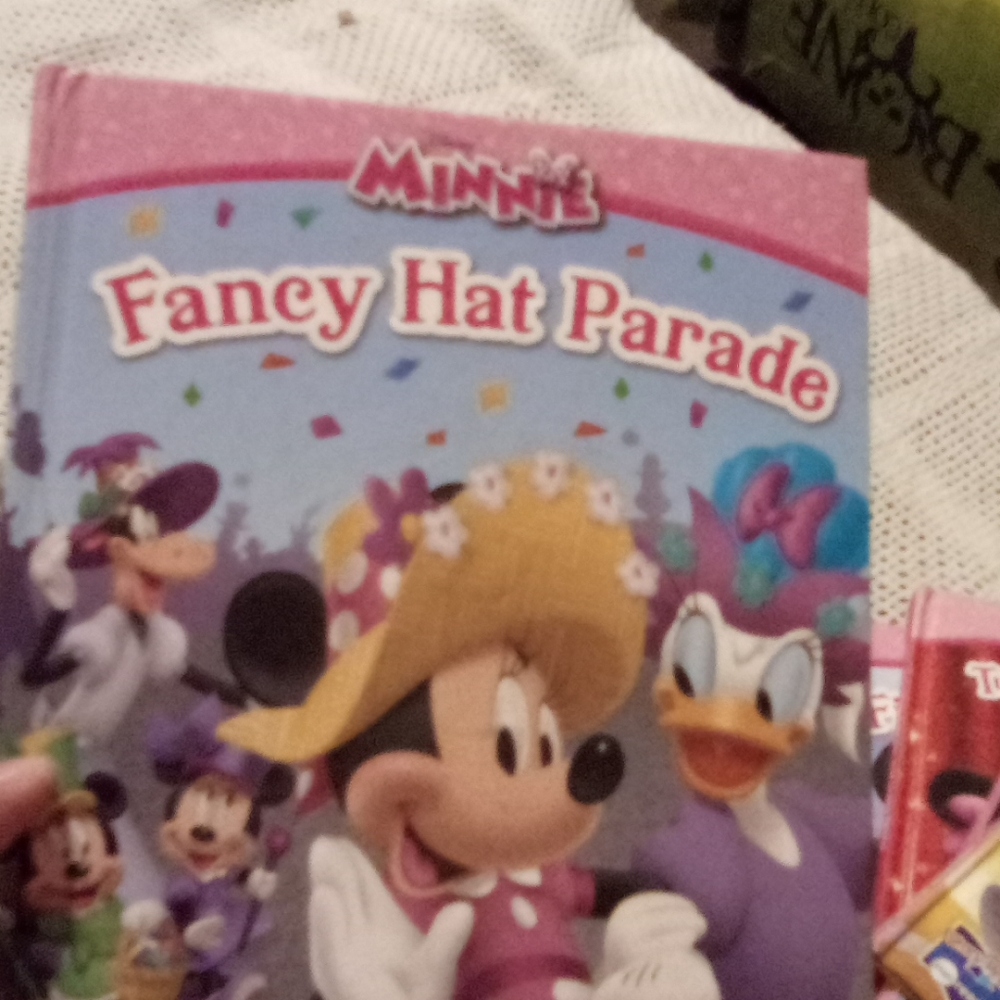 Books - Picture 6 of 6